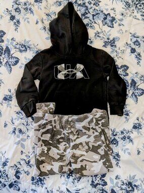 Under Armour Sweat Suit 4T
